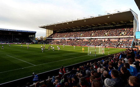 地将球权交 地将球权交