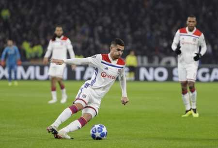 球迷依然给 球迷依然给